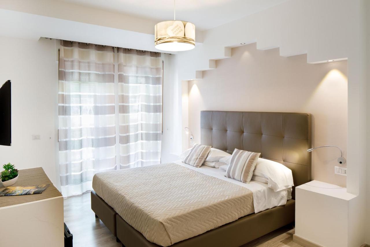 Sorrento Comfort Rooms Con Piscina Exterior foto